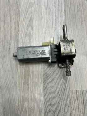 Audi 906-003-102- A4 A6 05-08 Oem Front Right Passenger Side Seat Track Motor Adjustment