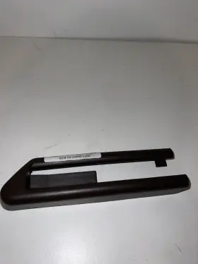 000567.710.16 Bmw 2011-2013 X5 Front Right Passenger Side Seat Rail Track End Cover 8344999