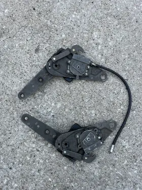 52101917238 Bmw 635csi E24 Front Seat Left/ Right Recline Hinge And Gearbox Assemblies