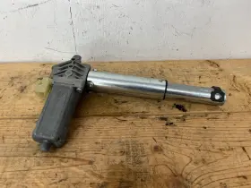 8320446 Bmw 04-10 E60 530i 525i 550 Front Left Seat Height Adjustment Motor Oem