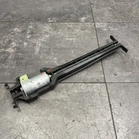 Bmw 9436179 Oem 2019 - 2023 G20 330i Front Left Seat Lower Track Motor