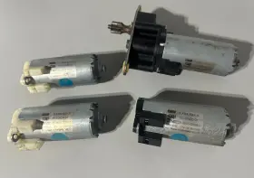 P1-03425-01 Bmw 2004-2010 E83 X3 Front Left Driver Side Power Seat Adjustment Motor Set