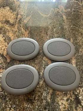 Aha82338 Bose Aha82338/40/41 4 2005 Cadillac Sts Front Seat Chair Speaker Covers Intact/clasps - Clean