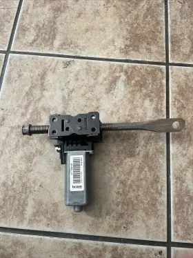 984688-105 Brose Seat Motor D3516.02