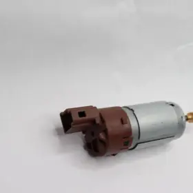 C06710-108 Brose Adjustment Actuator Motor 3.18nmm Shaft Dia 24v