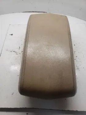 20978814 Cadillac Cts 2008 Armrest 1137733