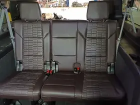 220.gm6223 Cadillac Dark Auburn Leather Power Folding Third Row Seat From 2023 Escalade Esv 10619704