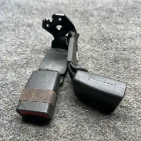 23123495 Cadillac 2014-2019 Cts Rear Center Second Row Seat Belt Buckle Latch H23