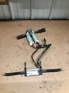 15831646 Chevrolet 03-06 Avalanche Left Front Lf Driver Side Seat Track Motors Memory T-800