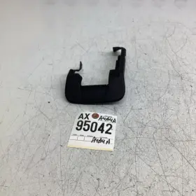 2945482 Chevrolet 2018-2021 Chevy Traverse Rear Left Second 2nd Row Track Seat End Cover Oem