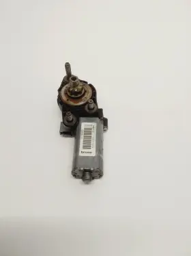 C34360-101 Chevrolet 2017 Chevy Malibu Front Left Driver Side Seat Power Motor Oem