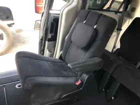 215.ch1611 Chrysler 2011 Town Country Rear Back Seat 939349