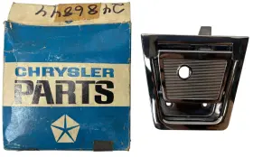 2486844 Chrysler New Old Stock 3rd Seat Back Release Latch Handle For 1965-73 C Body #2486844