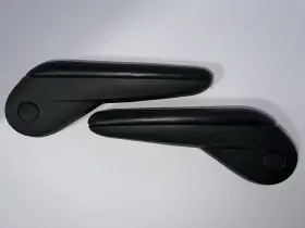 1uq98xr4aa Dodge 2011-2020 Grand Caravan Chrysler Town And Country Front Left Right Armrest