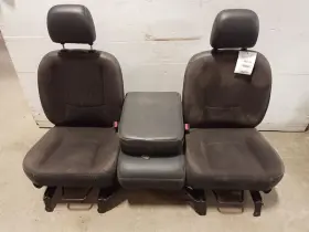 202-00426bl Dodge Truck Pair Manual Black Cloth Front Seats From 2004 Ram 2500 Quad Cab 10900173
