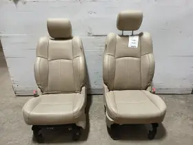 202-03912l Dodge Truck Pair Front Heated Cooled Leather Seats From 2018 Ram 1500 Laramie 11202083
