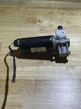835706610 Faurecia 13-15 Chevy Gmc Front Left Driver Side Seat Power Adjuster Motor Oem