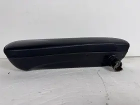 5uz39jxwaa Fiat 2012 - 2017 500 / 500e Front Left Driver Seat Arm Rest Black Vinyl