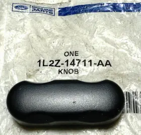 1l2z-14711-aa Ford 1l2z14711aa Genuine Power Seat Control Knob / Lever Nos
