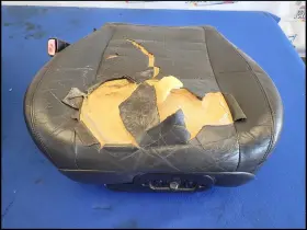 203.fd1g02 Ford 1999-2004 Mustang Gt Coupe Driver Front Seat Track Power Read 2640