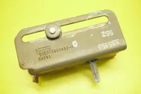 9u5z-9662452-a Ford Folding Seat Lock Striker Latch-rear Oem 2009-24 F-150. F250-550 2017-24