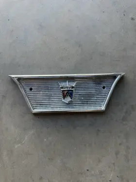 Ford Bac643102a 1957-1959 Fairlane 500 Rear Seat Back Emblem Bac-643102-a Oem Fomoco