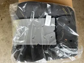 Fl3z-1664811-g Ford Genuine 2017-2019 F-250/f-350 Super Duty Seat Back Pad