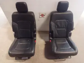215.fd8g18 Ford Truck 11-19 Explorer 2nd Row Folding Rear Seat Lh And Rh Black Leather Oem 10863393