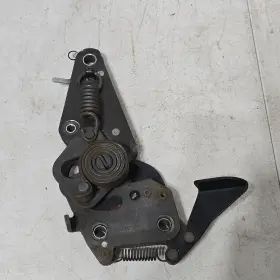 Yr3x-7662648-ac Ford 99-04 Mustang Front Passenger Right Seat Back Recliner Lever Oem 00 01 02