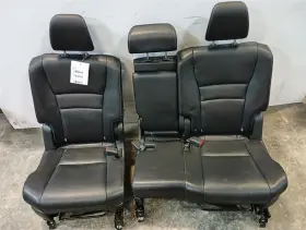 215.ho1517 Honda 2017 Pilot Black Leather 2nd Row Rear Back Seats Left Right 11263042