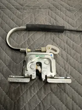 3058964 Honda Genuine Civic 2022-2026 Rear Seat Right Passenger Release Cable Lock Latch