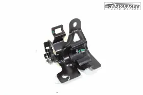 82212-t5r-a11 Honda 2016-2022 Hr-v Rear 2nd Second Row Left Side Seat Lower Latch Oem