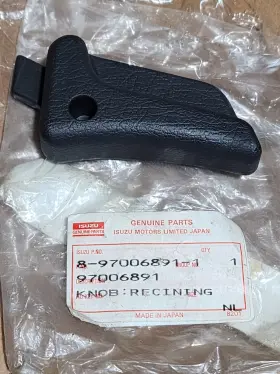 8-97006891-1 Isuzu 97006891 Reclining Knob