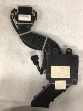 C2d4732 Jaguar 2010-2019 Xj Xjl Xjr Rear Left Seat Ventilation Blower Fan Motor Oem