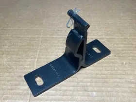 01276393 Jeep Wrangler Yj 87-95 Factory Fold And Tumble Rear Seat Mounting Bracket Single