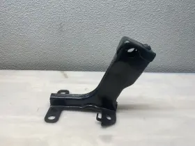 2015-20023 Jeep 68256536aa Renegade Rear Right Side Seat Back Mount Bracket Hinge Oem