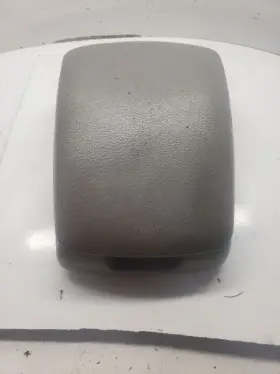 846403e051fc Kia Sorento 2006 Armrest 1098681