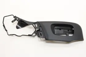 K8d215d106aa Land Rover Lr133986 2020 - 2023 Evoque Front Right Seat Outer Trim Cover Oem