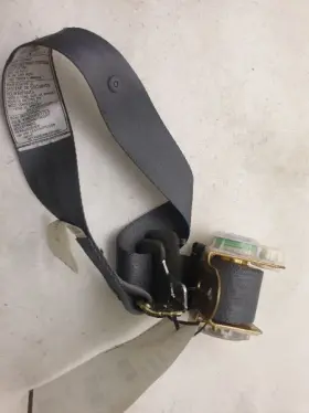 Lexus 212.le1h97 1997 Es300 Driver Side Rear Seat Belt Assembly