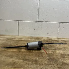 8500186 Maserati 2014-2020 Ghibli Front Left Driver Side Seat Adjustment Motor Oem