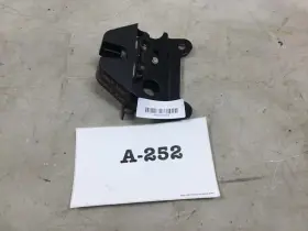 215.mz1s08 Mazda 2008 6 Rear Right Seat Back Latch