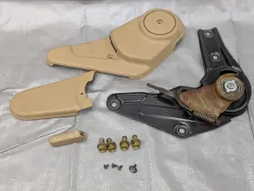 Nc10-88-231 Mazda Nc10-88-241 1999-2000 Miata Mx-5 Seat Recliner Knuckle Lh Tan Oem 99-00