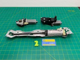 0390203275 Mercedes-benz 08-14 W204 C-class Front Left Driver Seat Motor Set Oem