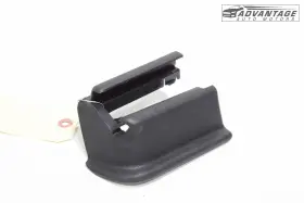 17691912009h68 Mercedes-benz 2015-20 Gla250 Front Right Seat Track Rail Rearward Inner Cover Cap Oem 17691912009h68 Mercedes-benz 2015-20 Gla250 Front Right Seat Track Rail Rearward Inner Cover Cap Oem