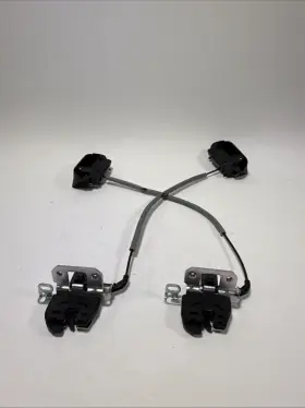 2049200264 Mercedes Benz 08-15 C350 Rear Right Left Second Row 2nd Folding Seat Latch Oem 2049200264 Mercedes Benz 08-15 C350 Rear Right Left Second Row 2nd Folding Seat Latch Oem