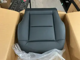 A212-910-66-10-9d88 Mercedes-benz 212-910-66-10-9d88 Genuine E350 Driver Seat Cushion Assembly