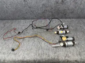 A1298208542 Mercedes-benz Front Seat Motors Left Driver Side Set R129 Sl500 300sl Sl320 Oem A1298208542 Mercedes-benz Front Seat Motors Left Driver Side Set R129 Sl500 300sl Sl320 Oem