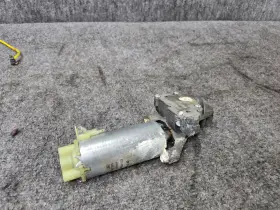 A2208202542 Mercedes-benz Rear Seat Adjust Motor Left Side W220 S500 S65 S430 S600 Oem