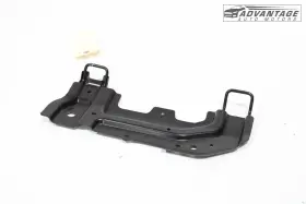 88342-5ef1a Nissan 2020-2022 Versa Rear Right Side Seat Striker Hinge Bracket Support Oem