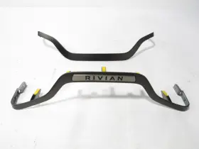 Pt00042029b Rivian R1s 2024 Front Right Passenger Upper Seat Trim Bezel Cover Garnish 21-25